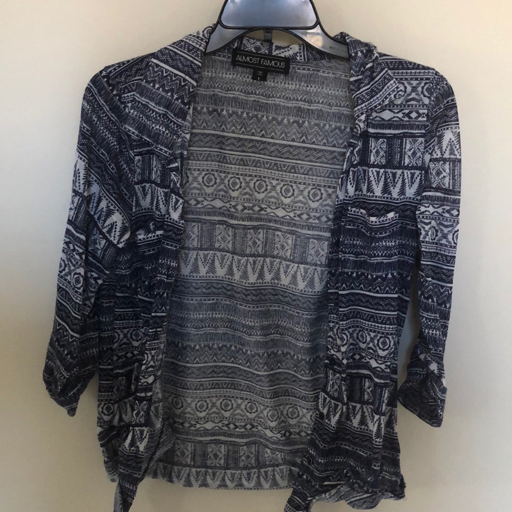Patterned button up
